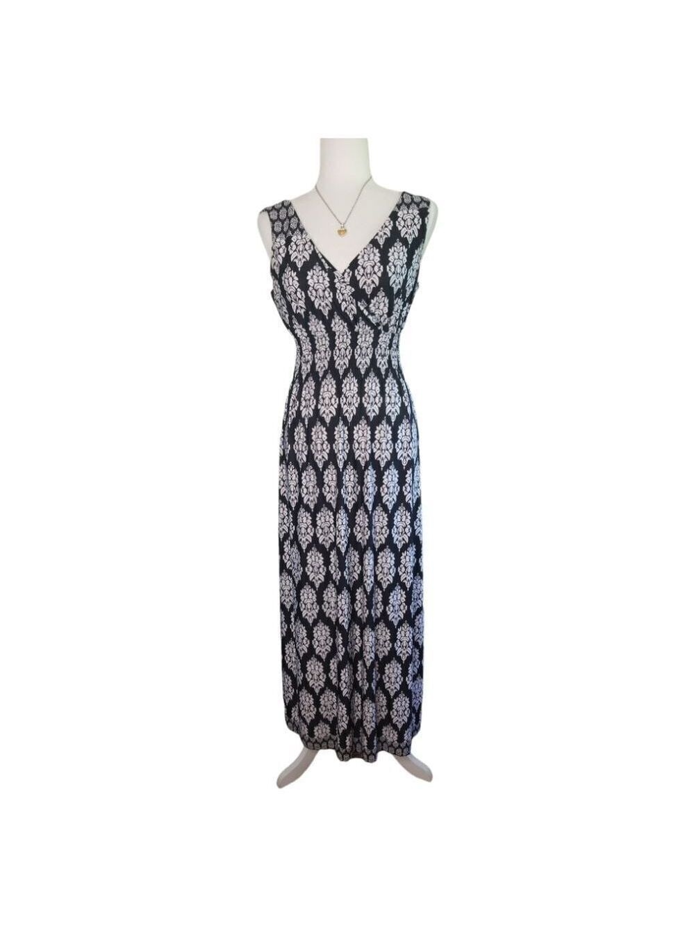 Milano Maxi Dress Sleeveless Floral Print Black and White Size Medium